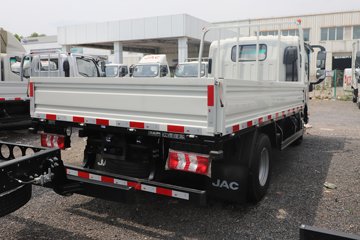 ��������A6 2.5L���� 152���� 6�� 3.85���Ű������ῨͼƬ
