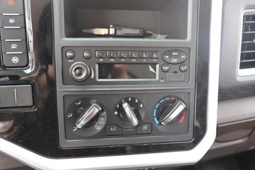 ��������A6 2.5L���� 152���� 6�� 3.85���Ű������ῨͼƬ