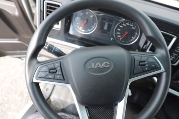 ��������A6 2.5L���� 152���� 6�� 3.85���Ű������ῨͼƬ