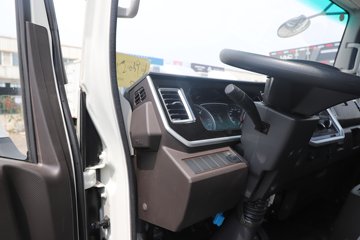 ��������A6 2.5L���� 152���� 6�� 3.85���Ű������ῨͼƬ