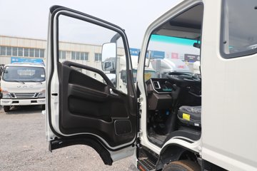 ��������A6 2.5L���� 152���� 6�� 3.85���Ű������ῨͼƬ