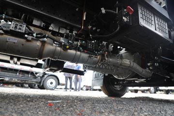 ��������A6 2.5L���� 152���� 6�� 3.85���Ű������ῨͼƬ