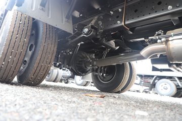 ��������A6 2.5L���� 152���� 6�� 3.85���Ű������ῨͼƬ