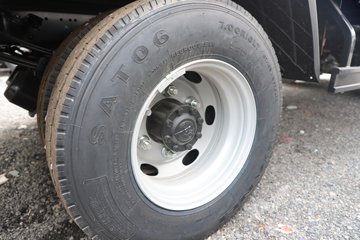 ��������A6 2.5L���� 152���� 6�� 3.85���Ű������ῨͼƬ