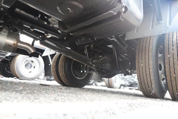 ��������A6 2.5L���� 152���� 6�� 3.85���Ű������ῨͼƬ
