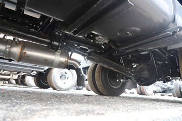 ��������A6 2.5L���� 152���� 6�� 3.85���Ű������ῨͼƬ