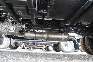 ��������A6 2.5L���� 152���� 6�� 3.85���Ű������ῨͼƬ