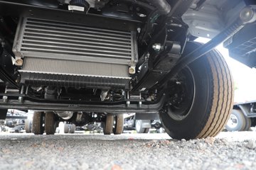 ��������A6 2.5L���� 152���� 6�� 3.85���Ű������ῨͼƬ