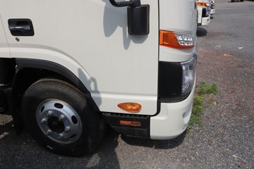 ���� ����V7 154���� 4X2 5.53�׵�����ʽ�ῨͼƬ