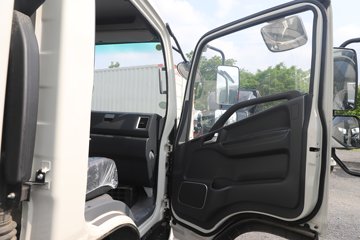 ���� ����V7 154���� 4X2 5.53�׵�����ʽ�ῨͼƬ