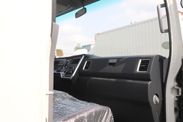���� ����V7 154���� 4X2 5.53�׵�����ʽ�ῨͼƬ