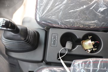 ���� ����V7 154���� 4X2 5.53�׵�����ʽ�ῨͼƬ