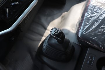 ���� ����V7 154���� 4X2 5.53�׵�����ʽ�ῨͼƬ