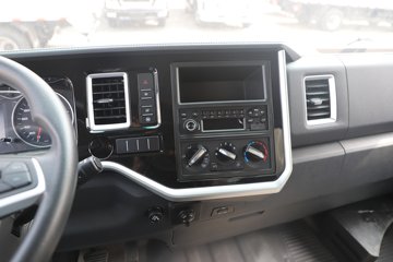 ���� ����V7 154���� 4X2 5.53�׵�����ʽ�ῨͼƬ