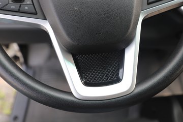 ���� ����V7 154���� 4X2 5.53�׵�����ʽ�ῨͼƬ