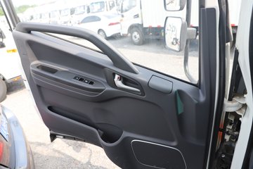 ���� ����V7 154���� 4X2 5.53�׵�����ʽ�ῨͼƬ