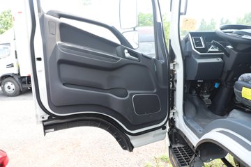 ���� ����V7 154���� 4X2 5.53�׵�����ʽ�ῨͼƬ