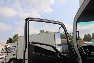 ���� ����V7 154���� 4X2 5.53�׵�����ʽ�ῨͼƬ