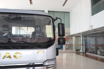 ����˧��S9 ȫ�ܰ�PLUS 2.5L���� 170���� ��ʿ��8�� 4.18�׵��������ῨͼƬ