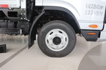����˧��S9 ȫ�ܰ�PLUS 2.5L���� 170���� ��ʿ��8�� 4.18�׵��������ῨͼƬ
