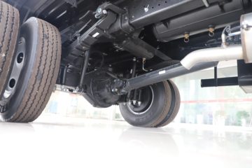 ����˧��S9 ȫ�ܰ�PLUS 2.5L���� 170���� ��ʿ��8�� 4.18�׵��������ῨͼƬ
