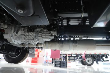 ����˧��S9 ȫ�ܰ�PLUS 2.5L���� 170���� ��ʿ��8�� 4.18�׵��������ῨͼƬ