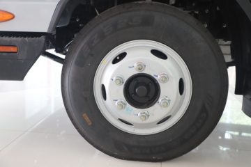 ����˧��S9 ȫ�ܰ�PLUS 2.5L���� 170���� ��ʿ��8�� 4.18�׵��������ῨͼƬ