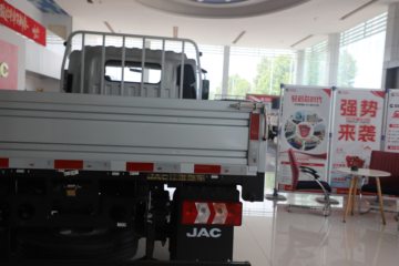����˧��S9 ȫ�ܰ�PLUS 2.5L���� 170���� ��ʿ��8�� 4.18�׵��������ῨͼƬ