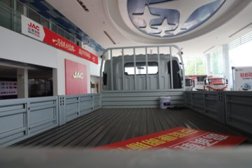 ����˧��S9 ȫ�ܰ�PLUS 2.5L���� 170���� ��ʿ��8�� 4.18�׵��������ῨͼƬ