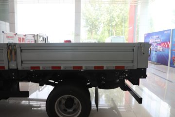 ����˧��S9 ȫ�ܰ�PLUS 2.5L���� 170���� ��ʿ��8�� 4.18�׵��������ῨͼƬ