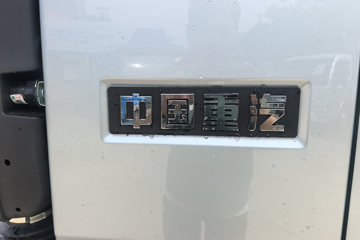 ����HOWOͳ˧ 2.4L���� 165���� ��ʿ��8�� 3.85���Ű��դʽ�ῨͼƬ