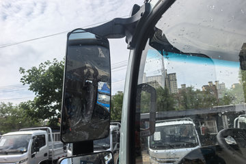 ����HOWOͳ˧ 2.4L���� 165���� ��ʿ��8�� 3.85���Ű��դʽ�ῨͼƬ