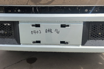 ����HOWOͳ˧ 2.4L���� 165���� ��ʿ��8�� 3.85���Ű��դʽ�ῨͼƬ