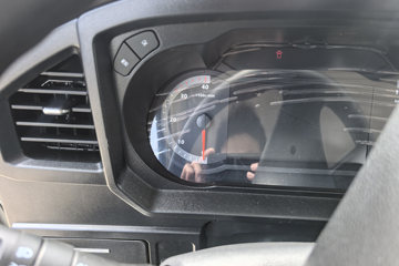 ����HOWOͳ˧ 2.4L���� 165���� ��ʿ��8�� 3.85���Ű��դʽ�ῨͼƬ