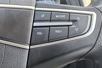 ����HOWOͳ˧ 2.4L���� 165���� ��ʿ��8�� 3.85���Ű��դʽ�ῨͼƬ