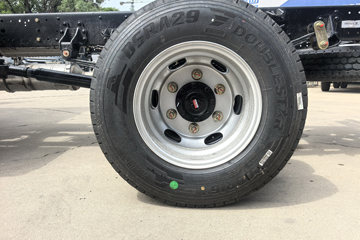 ����HOWOͳ˧ 2.4L���� 165���� ��ʿ��8�� 3.85���Ű��դʽ�ῨͼƬ