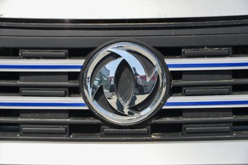����С����W08 1.6L���� 123���� ������5�� ��˫̥ 3.7�׵�������΢��ͼƬ