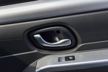 ����С����W08 1.6L���� 123���� ������5�� ��˫̥ 3.7�׵�������΢��ͼƬ