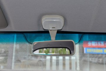 ����С����W08 1.6L���� 123���� ������5�� ��˫̥ 3.7�׵�������΢��ͼƬ