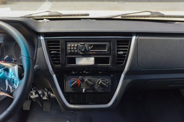����С����W08 1.6L���� 123���� ������5�� ��˫̥ 3.7�׵�������΢��ͼƬ