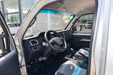 ����С����W08 1.6L���� 123���� ������5�� ��˫̥ 3.7�׵�������΢��ͼƬ