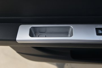 ����С����W08 1.6L���� 123���� ������5�� ��˫̥ 3.7�׵�������΢��ͼƬ