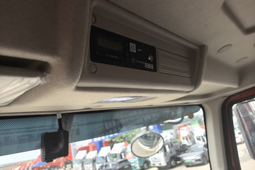 ������������M3V 6.9L���� 330���� 6X4 ��ʿ��10�� 5.2����ж��ͼƬ