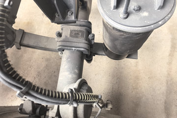 ������������M3V 6.9L���� 330���� 6X4 ��ʿ��10�� 5.2����ж��ͼƬ