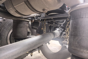 ������������M3V 6.9L���� 330���� 6X4 ��ʿ��10�� 5.2����ж��ͼƬ