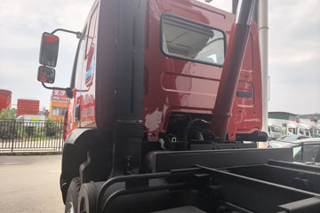 ������������M3V 6.9L���� 330���� 6X4 ��ʿ��10�� 5.2����ж��ͼƬ
