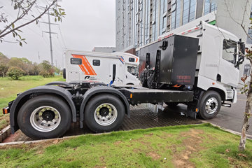 ���ǵ�Q3 6X4 ���綯ǣ���� ����452kWhͼƬ