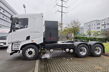 ���ǵ�Q3 6X4 ���綯ǣ���� ����452kWhͼƬ