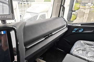���ǵ�Q3 6X4 ���綯ǣ���� ����452kWhͼƬ