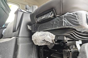 ���ǵ�Q3 6X4 ���綯ǣ���� ����452kWhͼƬ